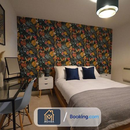 Lgi Stunning 1 Bedroom Apartment By Movida Property Group Short Lets & Serviced Accommodation 利兹 外观 照片